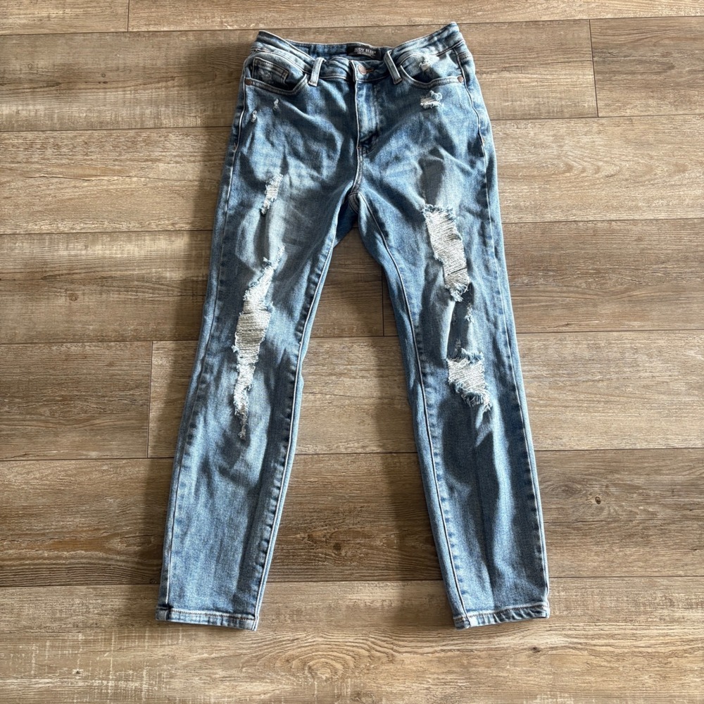 Judy Blue Jeans Women 5/27 Blue Ankle Distressed Relaxed Fit Stretch Denim